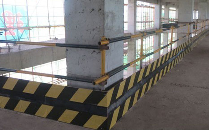 樓層臨邊防護(hù)欄桿